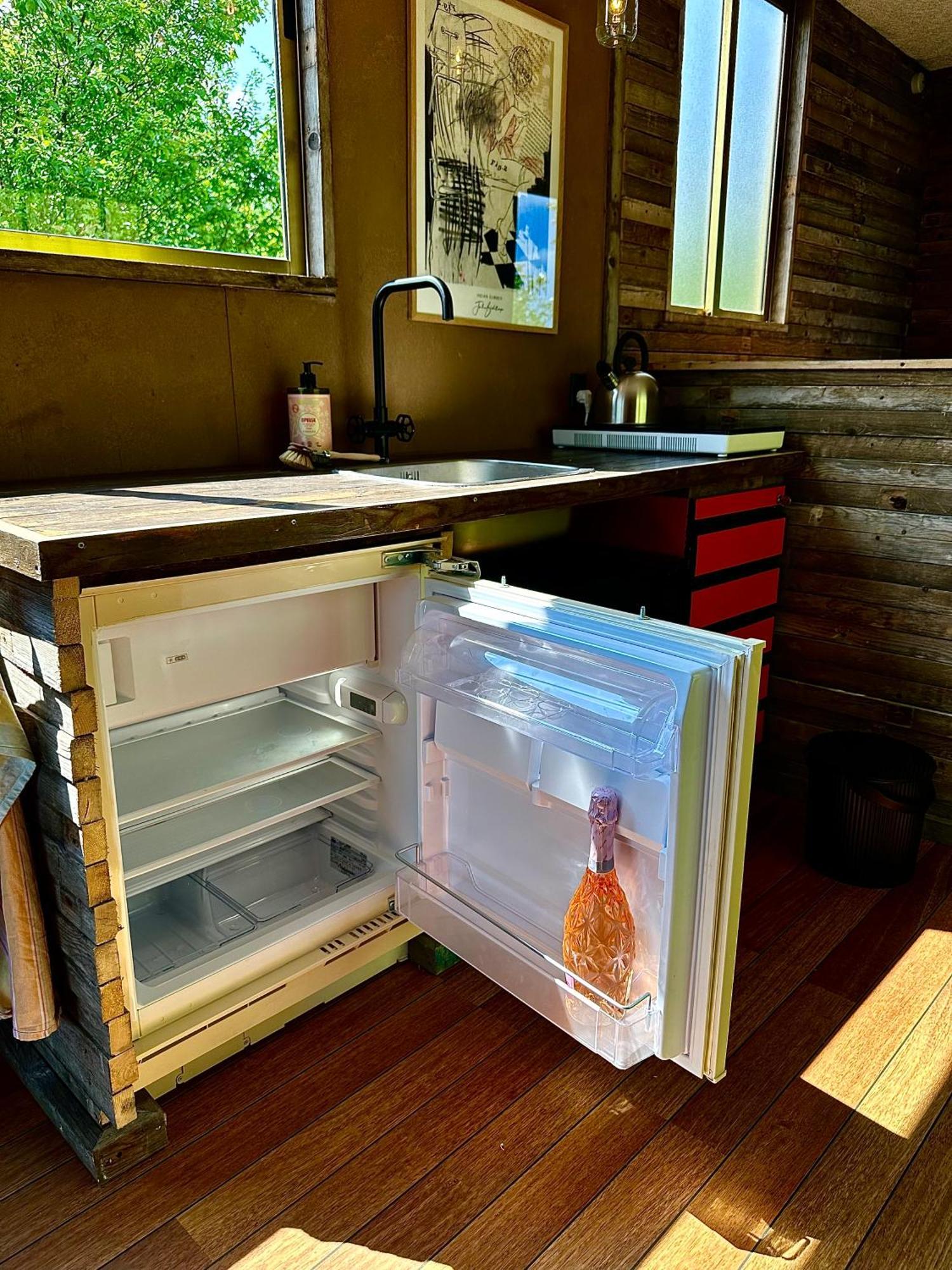 Отель Krusmolle Glamping Обенро Экстерьер фото